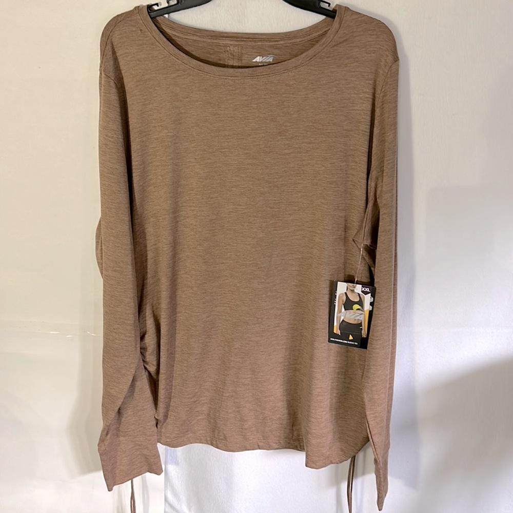AVÍA BRAND : SIZE XXL (20)